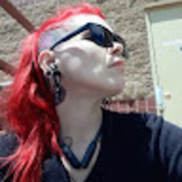 Meet your Posher, Star - Picture 1 of 1